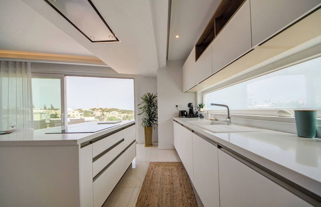 Luxury Penthouse With Private Pool and sea Views, Sleeps 6 - Photo 37