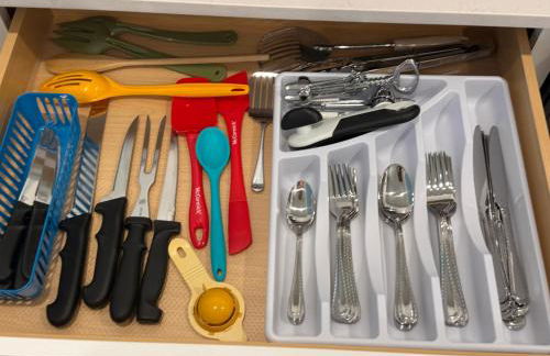 Pet friendly, Heated Pool, close to many beaches, monthly New Vacation Villa - Foto 15