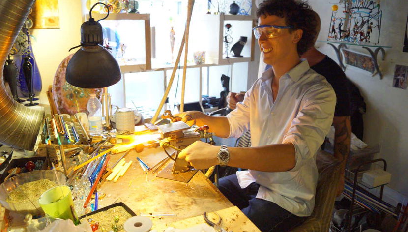 Client with the craftsman