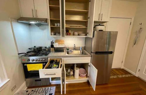 Entire Beautiful 2BR Apartment [L]. Convenient location in the heart of Queens! - Foto 14