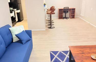 Central 1BR Retreat by Hospital and tollway - Photo 5
