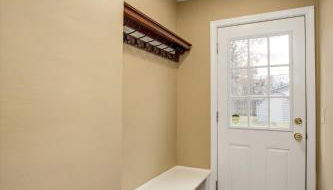 10 Mins To The Big House and Sleeps Up To 10 Guests - Foto 4