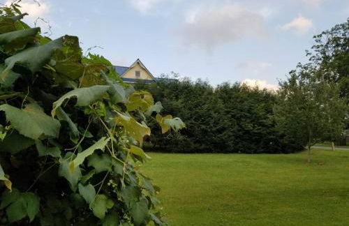 BaseCampWV-Durbin. Spacious 4 bedroom house w/yard - Foto 5