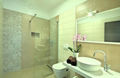 VILLA LATINI - Ideal for a family vacation. Heated pool. Local breakfast optional available - Foto 27