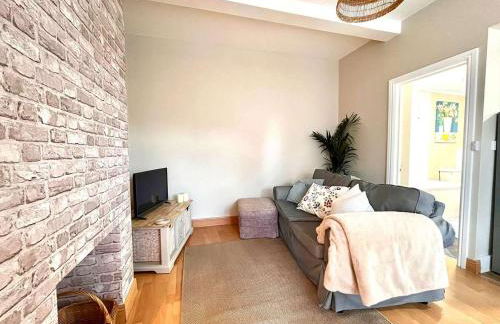 Seaside Snug by Honeywhite Homes - Photo 6