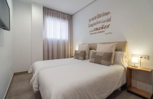 CMDreams Gold- Apartamentos turísticos con ruinas romanas en el centro de Mérida - Photo 37