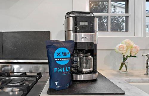 "Broadway Hideaway" by Roxy Rentals - Foto 48