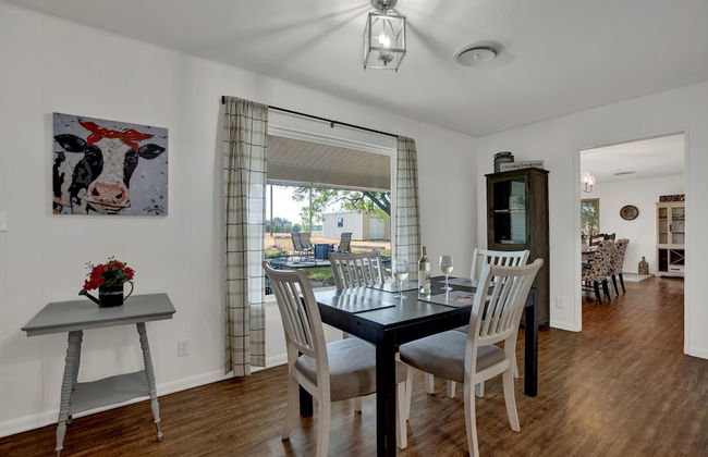 Spacious Home - Fire Pit, BBQ and Outdoor Seating! - Foto 25