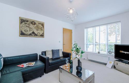 Stunning Riverside 3-Bed Home by 53 Degrees Property in Manchester with Garden & FREE Parking! - Foto 4