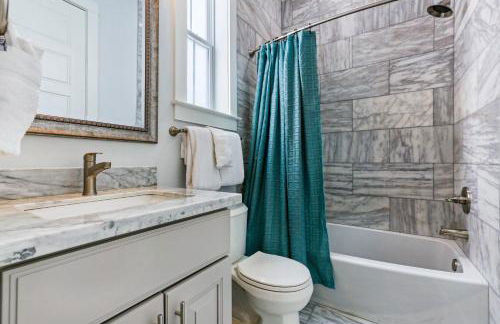 Hosteeva Amazing 4 BR Modern Condo with Balcony Near Frnch Quarter - Foto 50