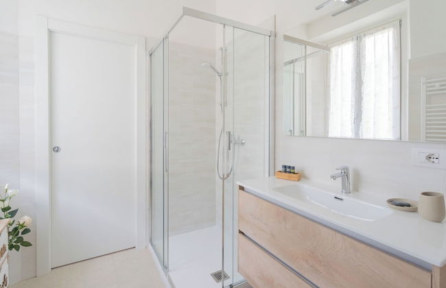 Tina's Window on Lake Como by Rent all Como - Foto 20