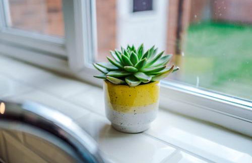 3 Bedroom! 3 Toilets! Contractors and Groups! Free Parking! Driveway! NEW BUILD HOUSE! - Foto 38