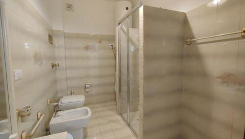 Albachiara - Foto 4, Shower