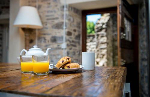 Great House - A Grand Georgian Retreat with Heated Outdoor Pool - Photo 47