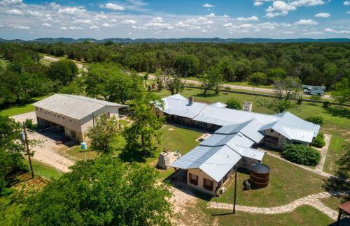 DH RIVER LODGE! Gather your herd here! - Foto 3