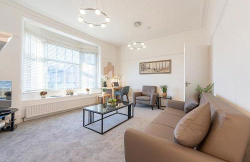 Richmond Retreat - Luxurious and comfortable spacious 2 floor apartment - Foto 16