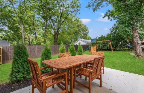 The Luxe/HotTub/Playground/12min KHP/30min Ark - Foto 11