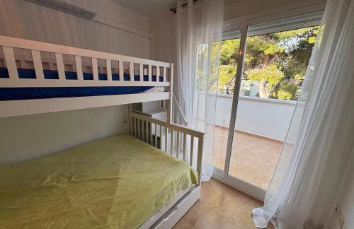 Beachfront, pool, air conditioning, 3 bedrooms, sea view - Photo 17