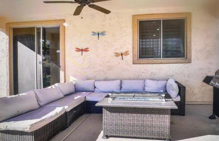 Pet friendly 3br 2ba Private optional heated Pool BBQ grill Golf Clubs close to park - Foto 10