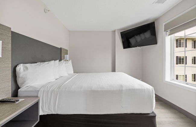 GrandStay Residential Suites - Rapid City - Photo 12