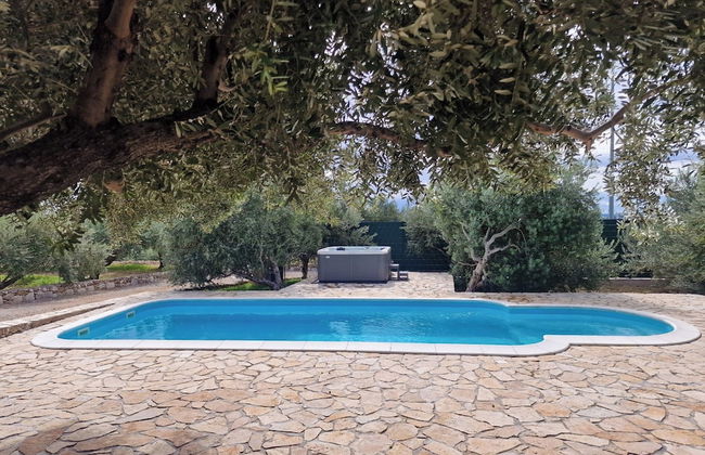 Luxury Private Villa Complex With Pool and Jacuzzi - Foto 24