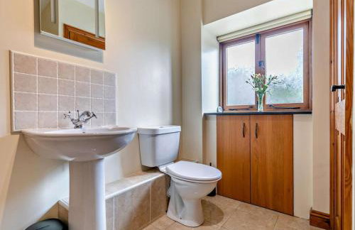 1 Bed in Helston oc-boder - Photo 16