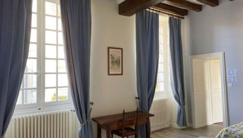 Maison au Bord de l'Aigre - Photo 4