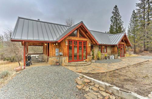 Peaceful Shasta Cascade Getaway on 15-Acre Ranch! - Foto 1