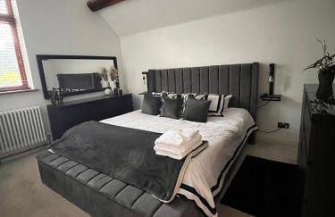 Oak Barn-ideal for Nec,Hs2,BHX,family gatherings - Foto 22