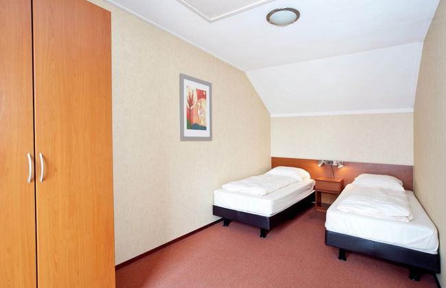 Stylish Villa by the Lake - Foto 13