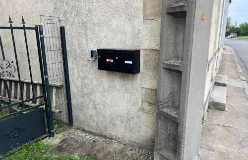 bel appartement en pierre de 88 M2 charme d’antan - Foto 2