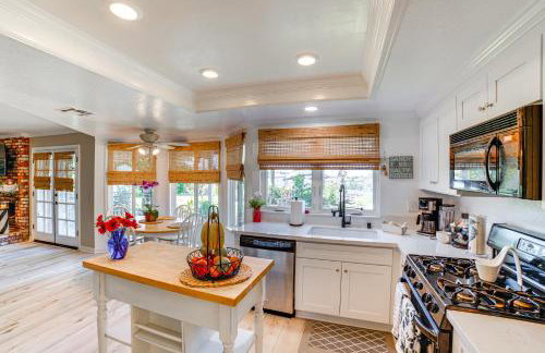 Pet-Friendly Riverside Retreat with Private Spa! - Foto 11