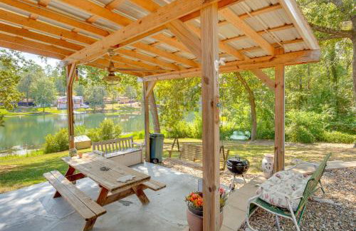 Kilgore Lakefront Home with Private Dock and Pier! - Foto 19