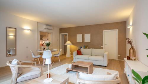 Suite at the Tower - 20 minutes from Milan and Como, 10 minutes from Monza - Foto 3