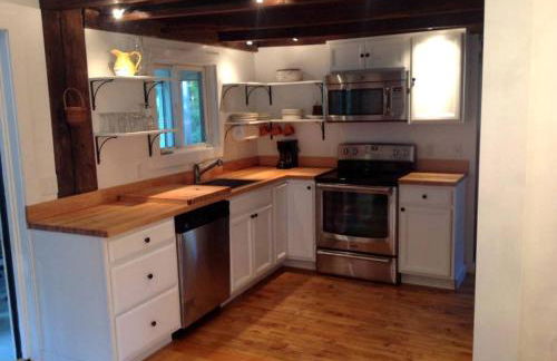 Secluded Cabin with Gorgeous Views near Stockbridge in the Berkshires of Massachusetts - Foto 2