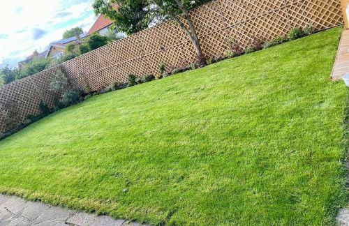 Timeless English Elegance 4BR Luxury Home in Petts Wood - Photo 9