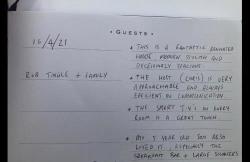 Oole 2 bed & en-suites house with parking near beach - Foto 34