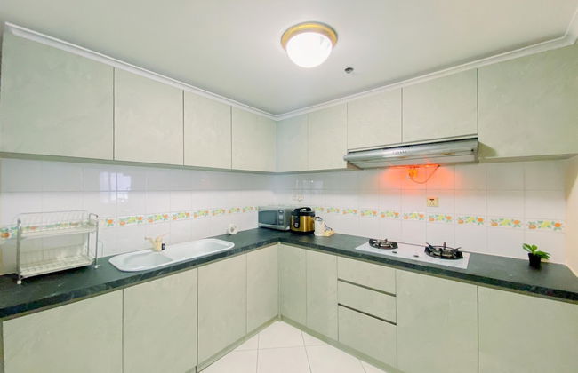 Best Place And Spacious 3Br At Sudirman Tower Condominium Apartment - Foto 22