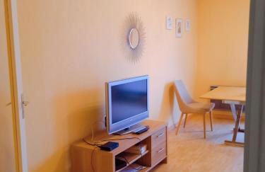 La Suite Célestre Rennes 2 chambres Parking et Balcon Second Lodge - Photo 8