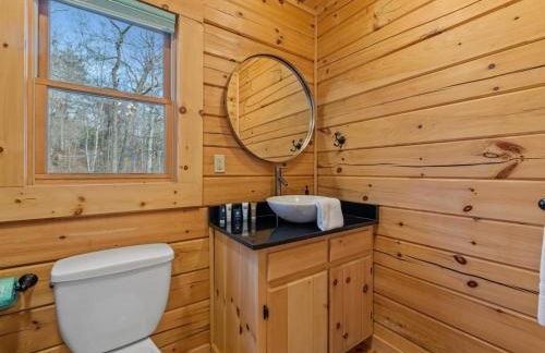 Rivendell - Stunning Views, Fireplace, Hot Tub, Billiards Table, Outdoor Fire Pit - Morganton, GA - Foto 21