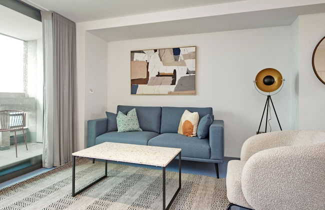 Stunning One-bedroom Apartment With City Views - Foto 9