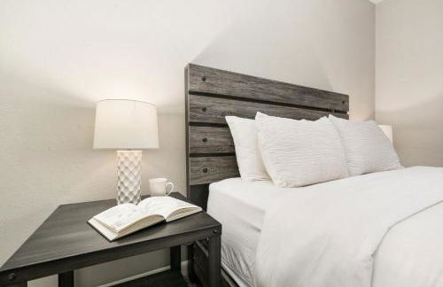 Old Town Condo by Library Park Walk Everywhere! - Foto 9