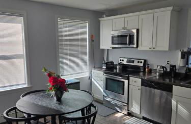 Cozy nest getaway near Boston! - Foto 9