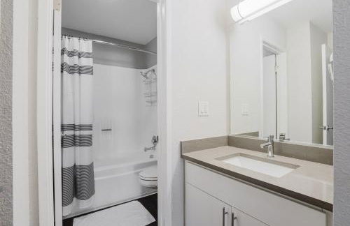 Blueground Sunnyvale pool wd nr museum SFO-1775 - Photo 16