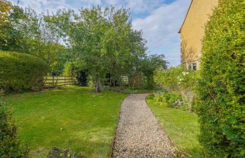 Gardeners Cottage - Hot Tub Packages Available - Foto 44