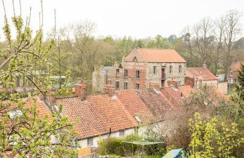 Country Cottage with Steam Railway Views - Foto 1