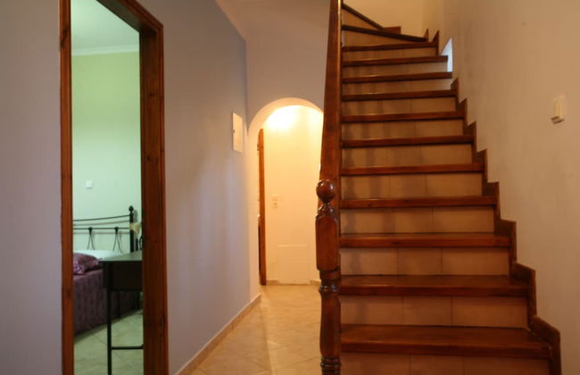 Villas Goudis - Photo 2