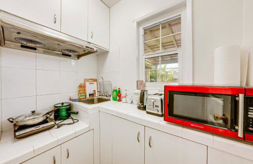 Entire 4BR 4BA House in West Covina Modern Private Comfortable - Foto 17