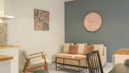 Chic & Comfortable Apartment, Private Terrace - Foto 2