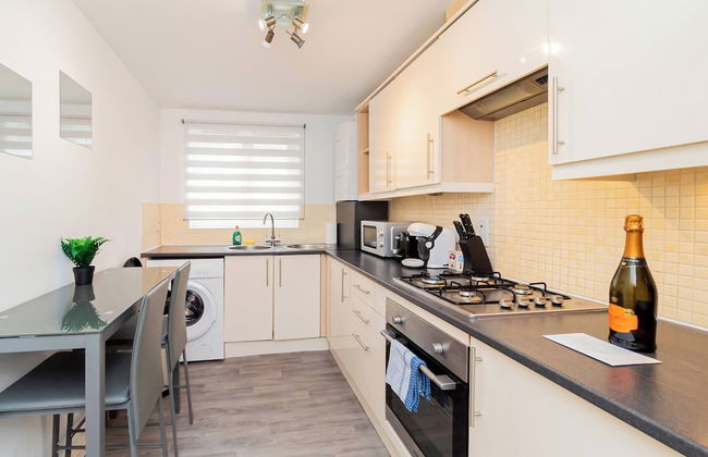 Modern 2-bed Flat Sleeps 4 Near City Centre and Utilita Arena - Foto 9